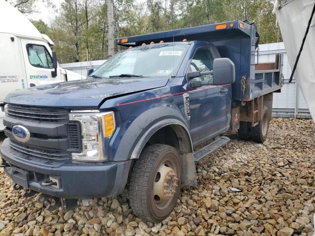 Ford F-550