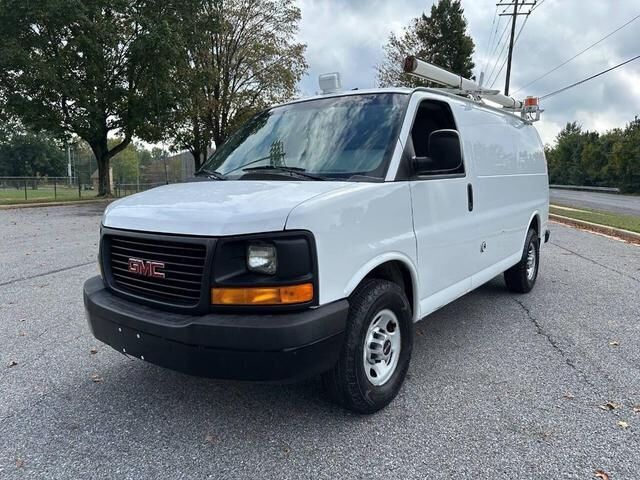 GMC Savana