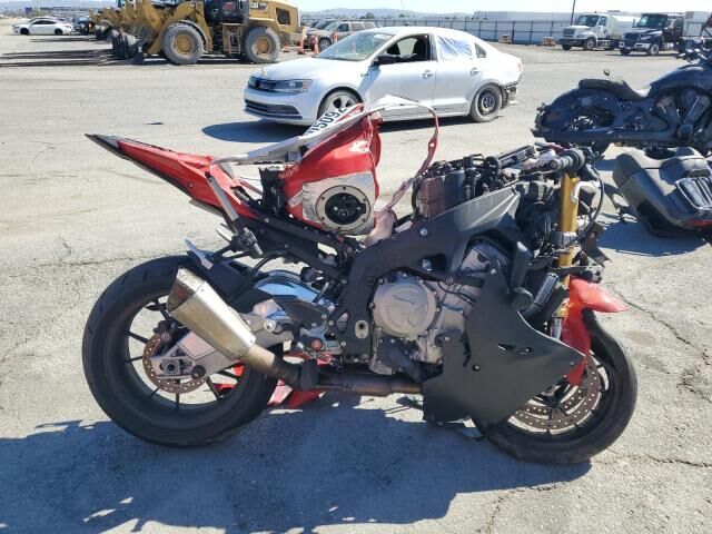 BMW S 1000 RR