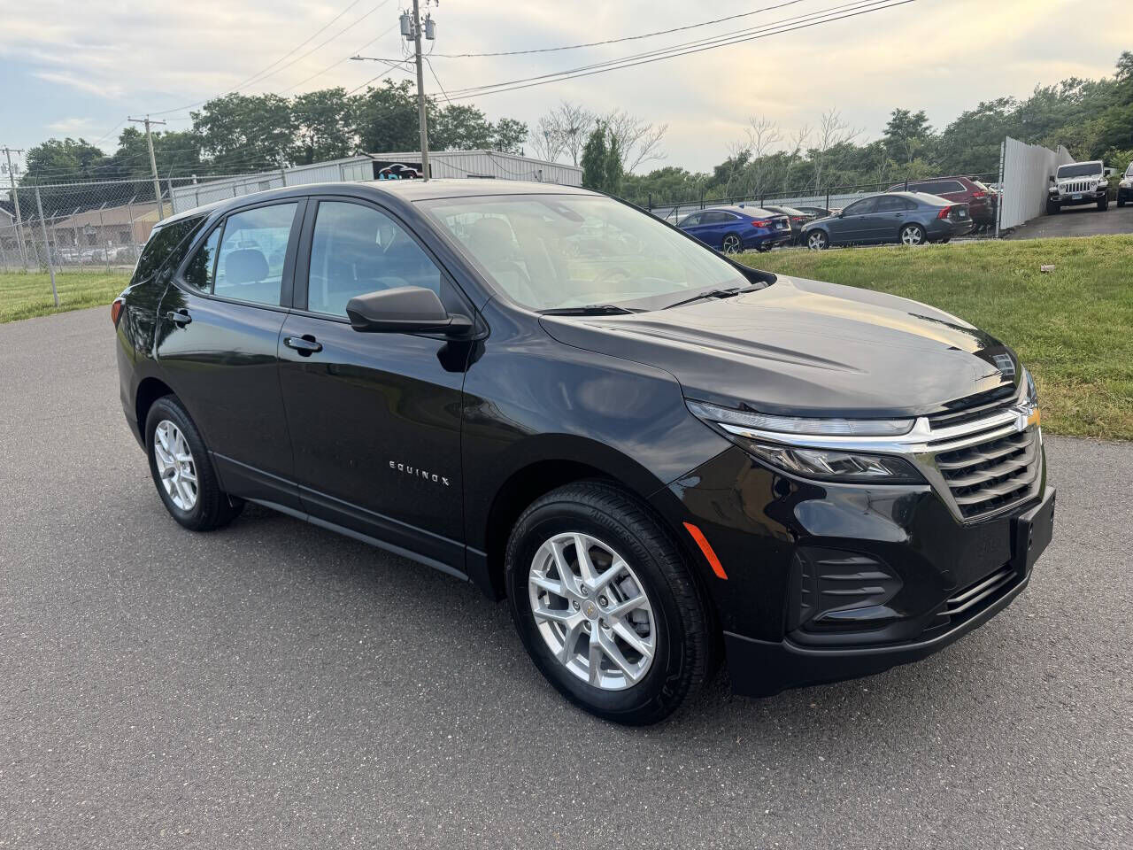 2024 CHEVROLET Equinox