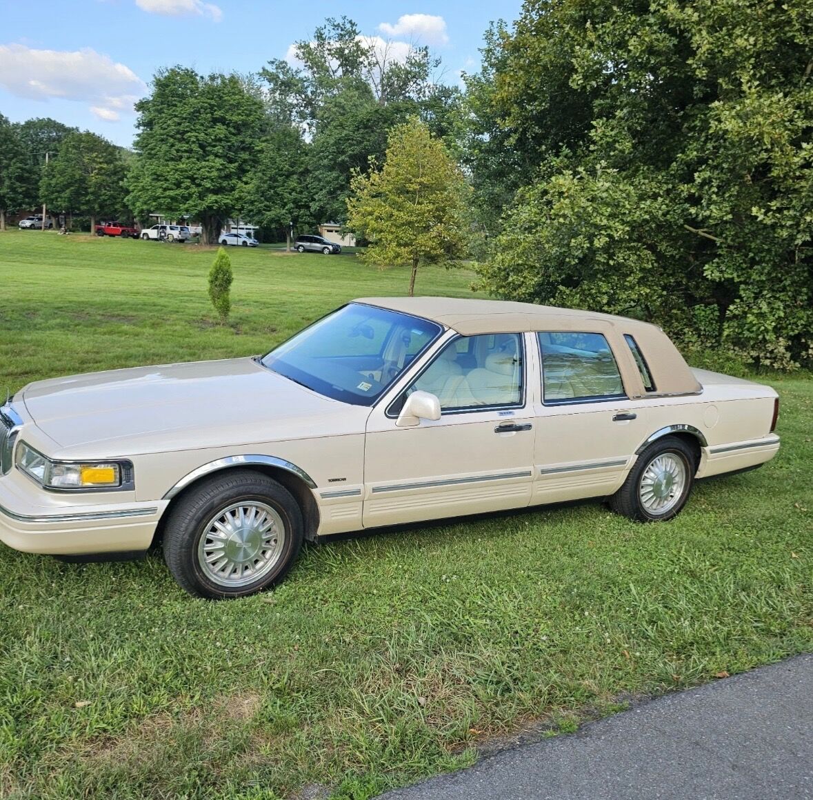 Lincoln Town Car