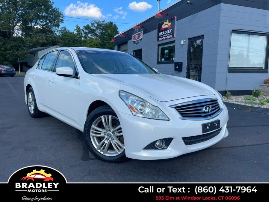 Infiniti G37