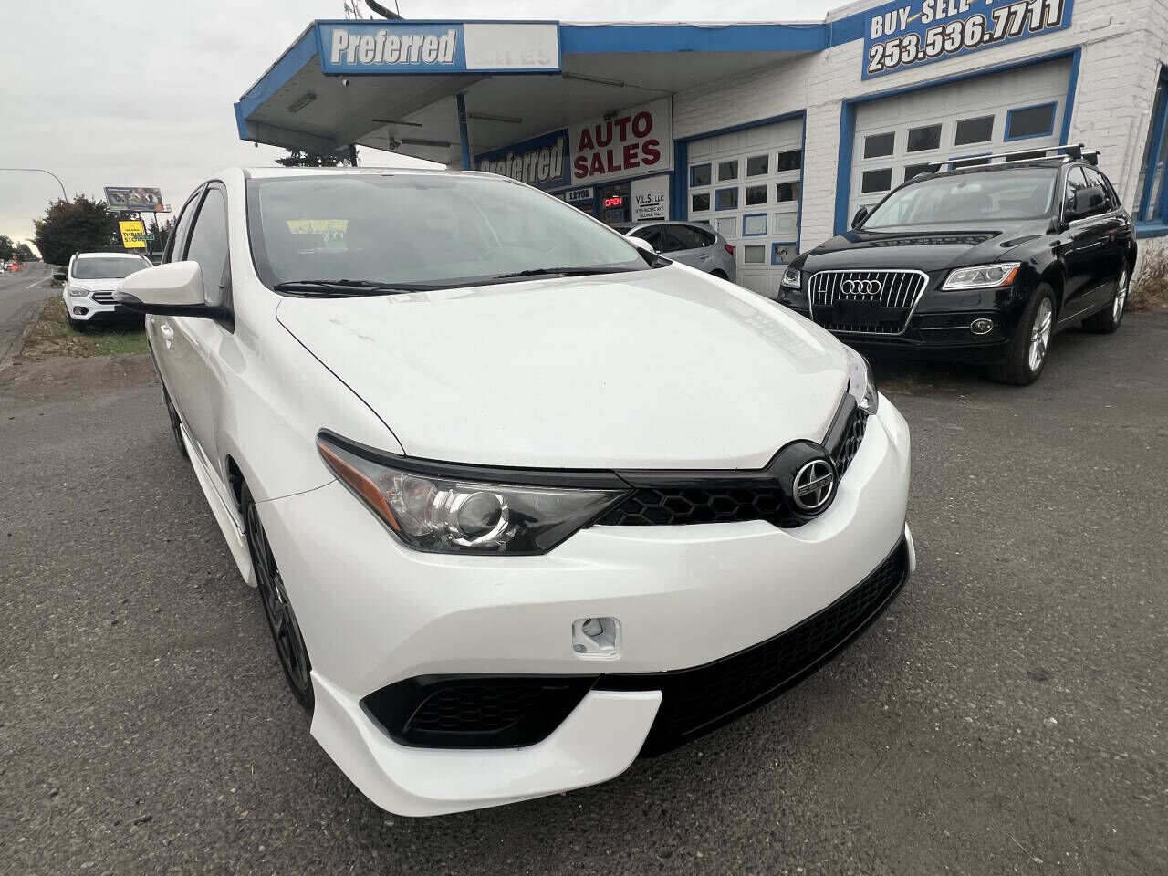 2016 TOYOTA Scion