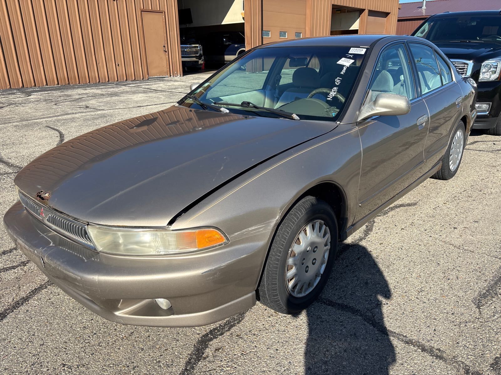 Mitsubishi Galant