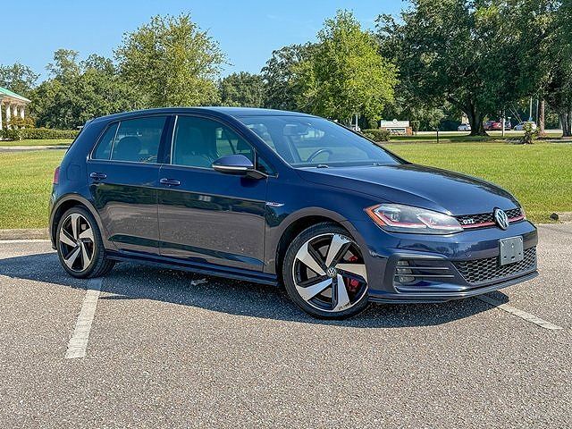 2018 VOLKSWAGEN Golf GTI