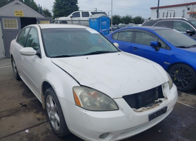 Nissan Altima