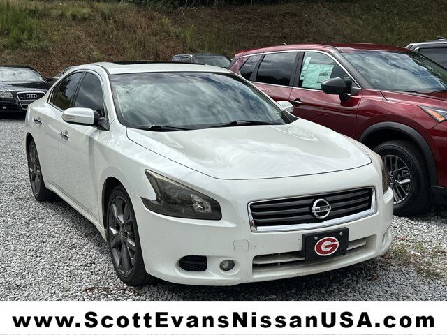 Nissan Maxima