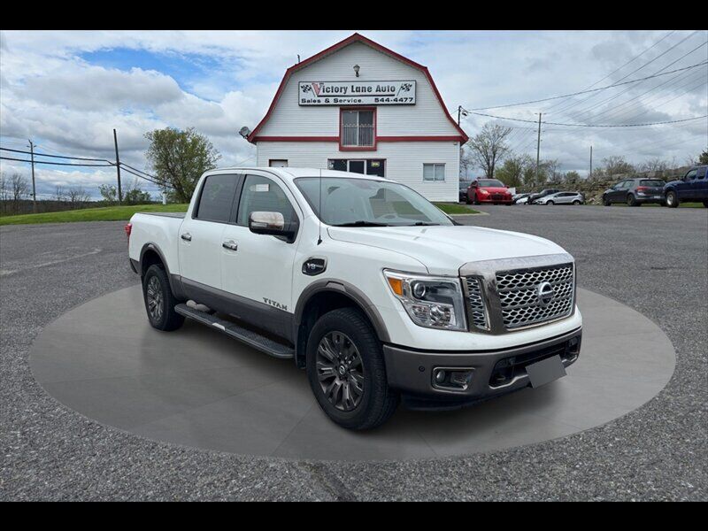 Nissan Titan