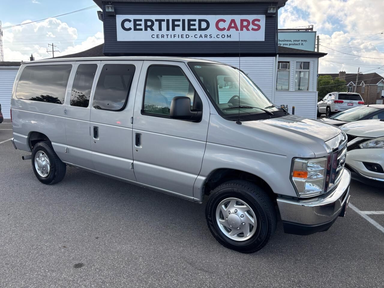 Ford E-350
