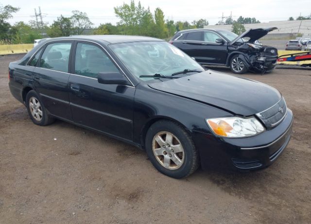 2001 TOYOTA Avalon