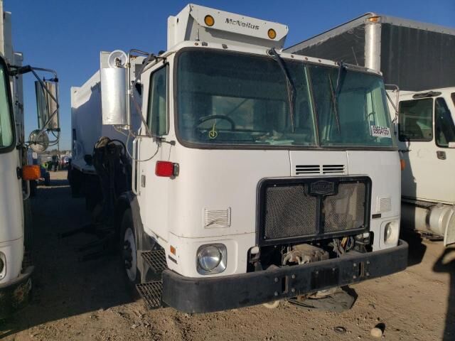 2011 AUTOCAR Xpeditor