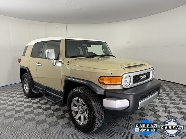 Toyota FJ Cruiser