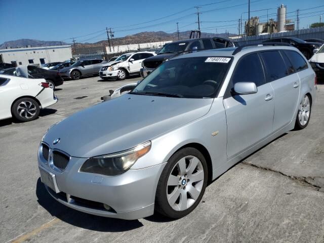 BMW 530xiT