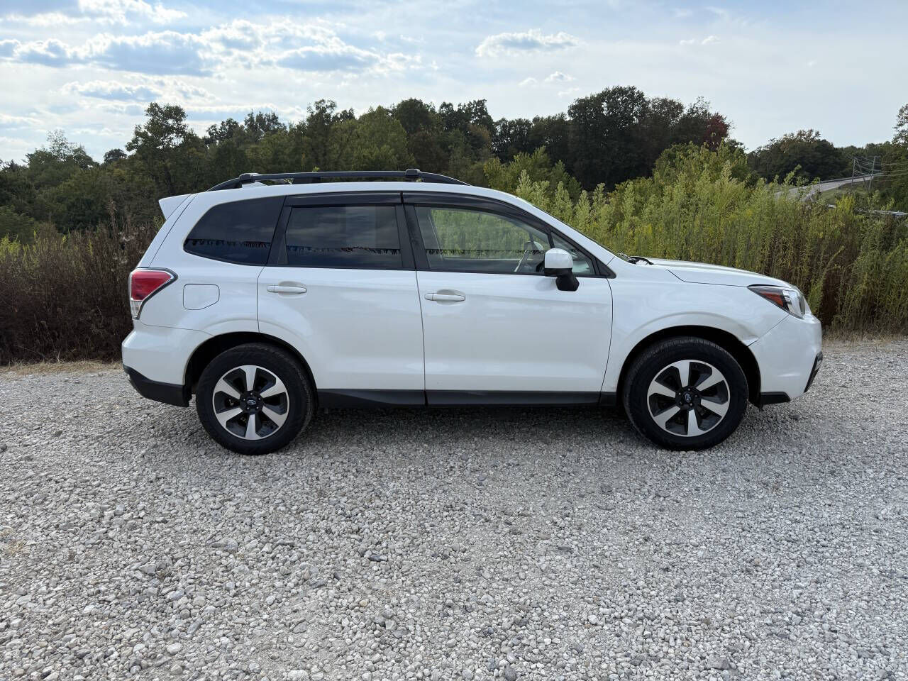 2017 SUBARU Forester