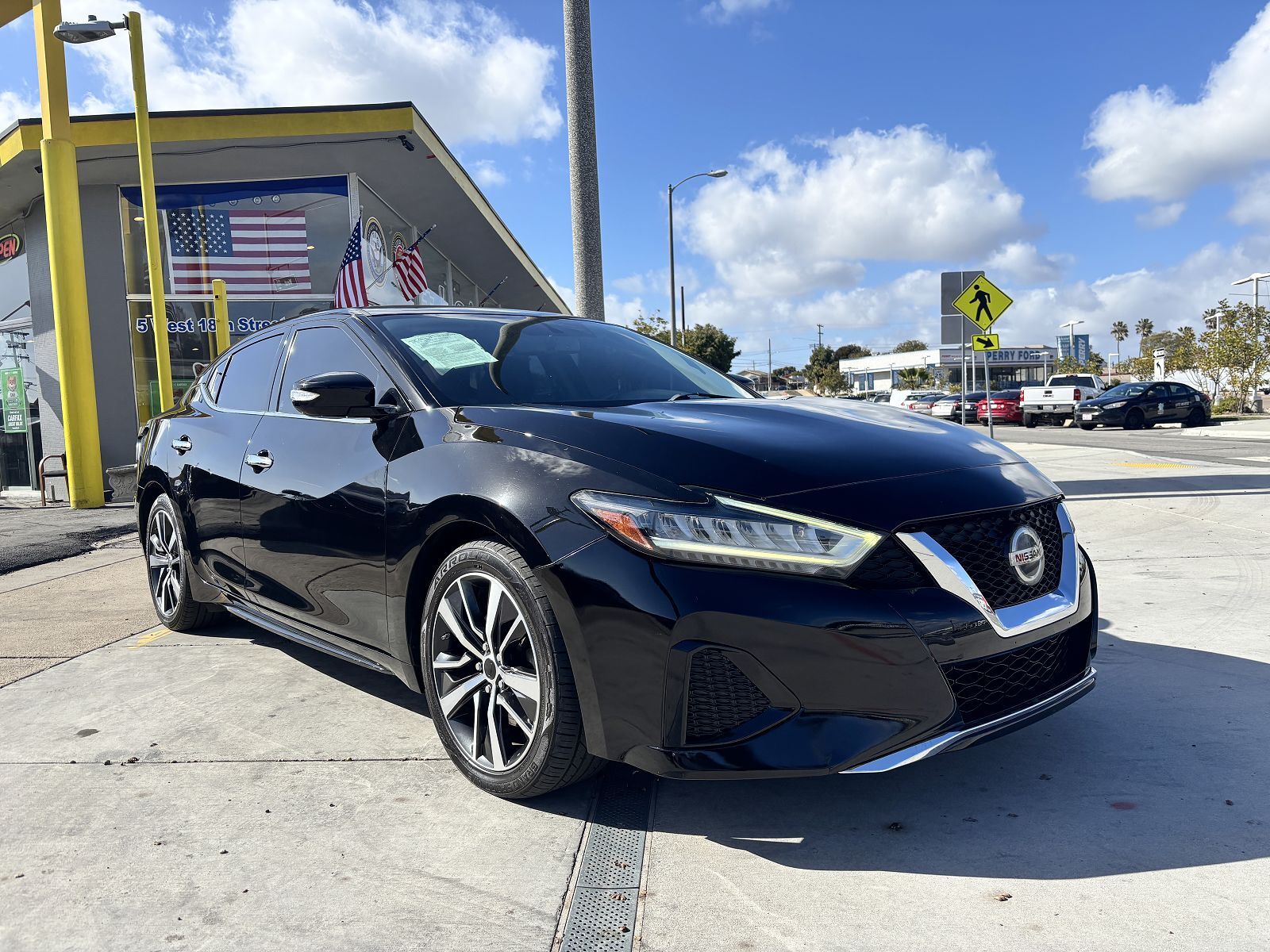 2019 NISSAN Maxima
