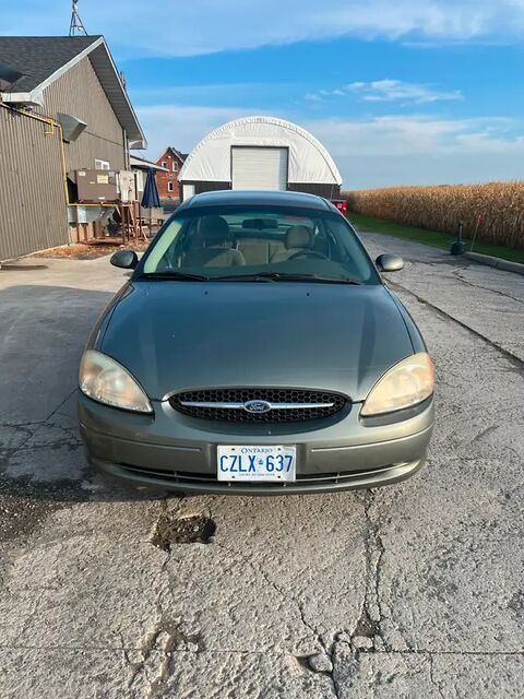 Ford Taurus