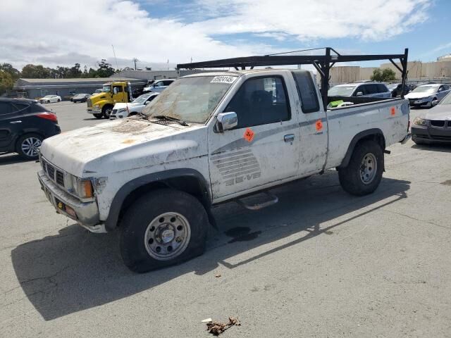 Nissan Pickup