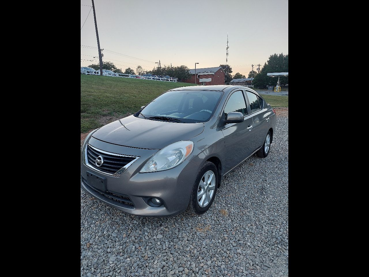 Nissan Versa