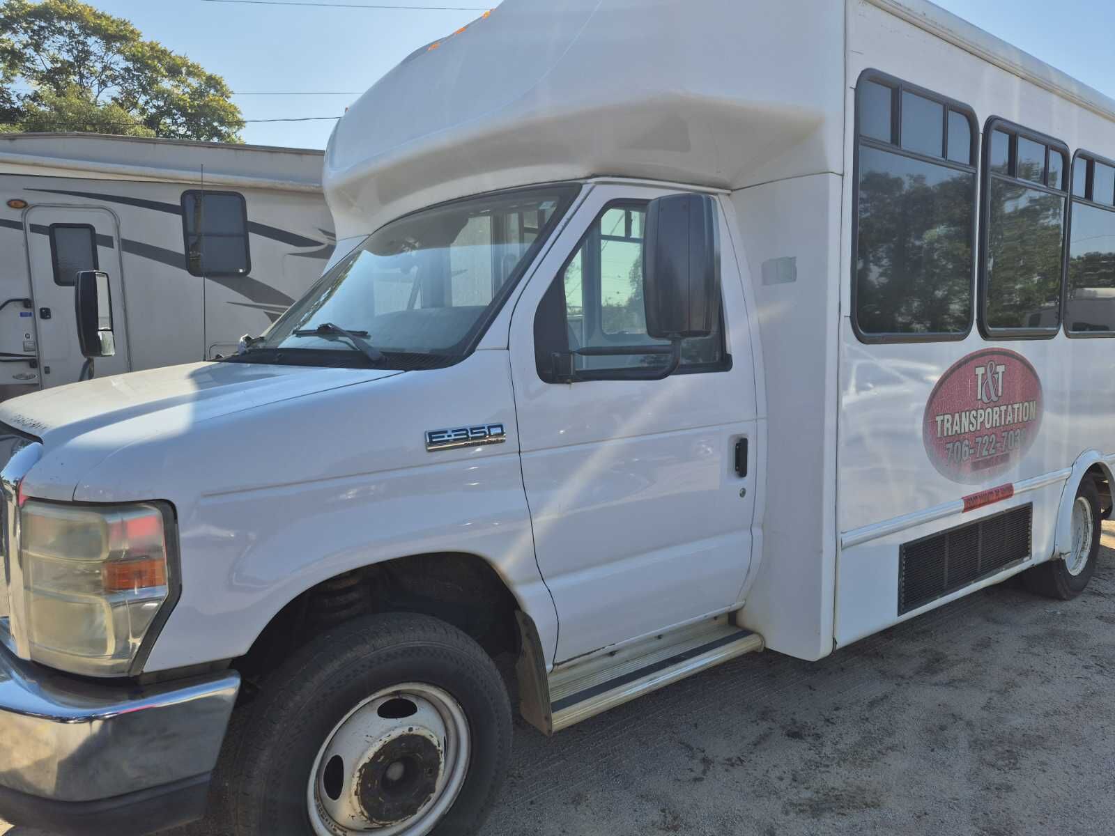 Ford E-350