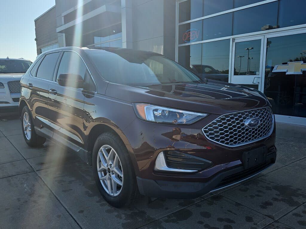 2024 FORD Edge