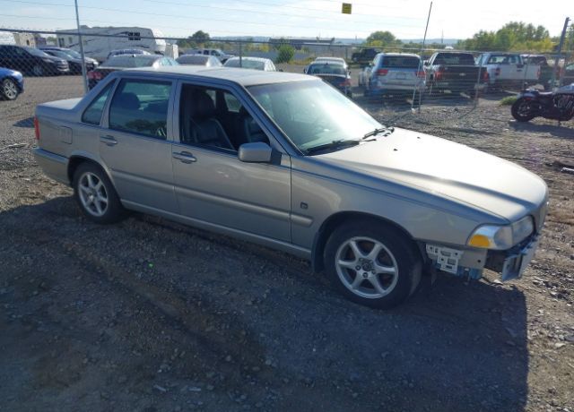 Volvo S70