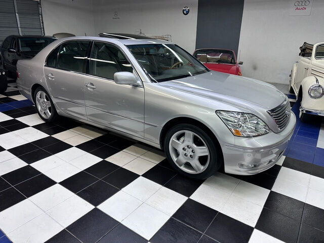 Lexus LS