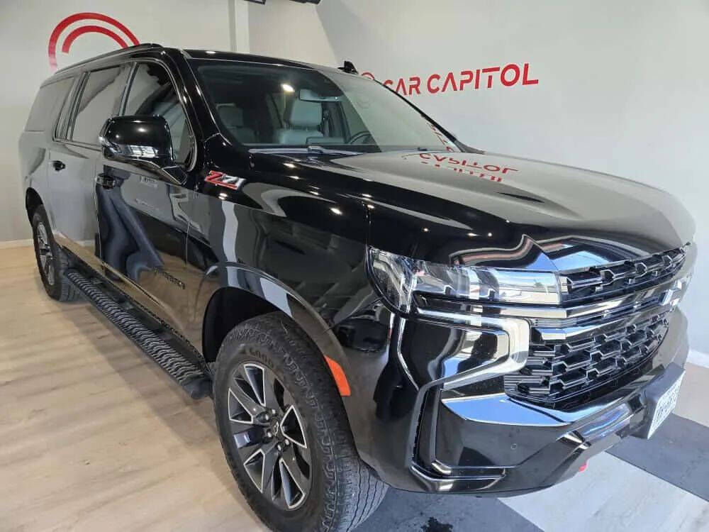 2023 CHEVROLET Suburban