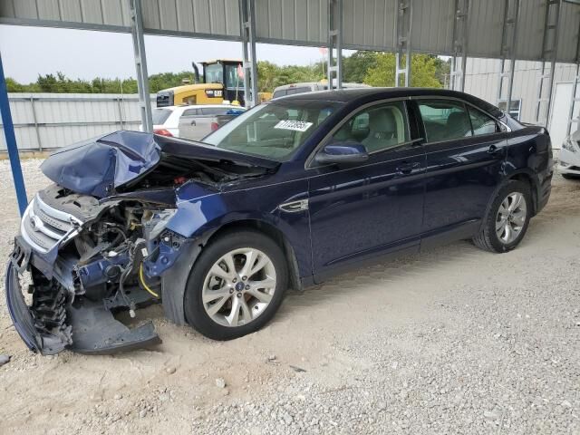 Ford Taurus