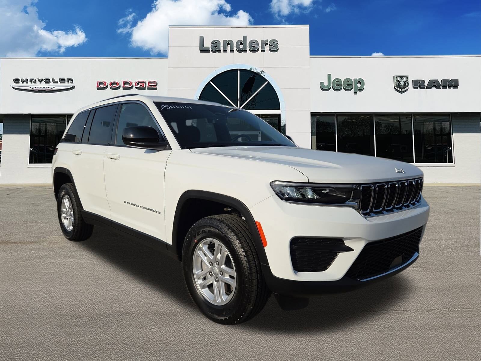 2025 JEEP Grand Cherokee