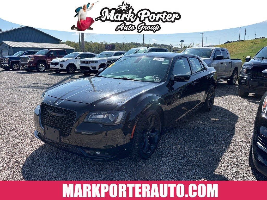 2022 CHRYSLER 300