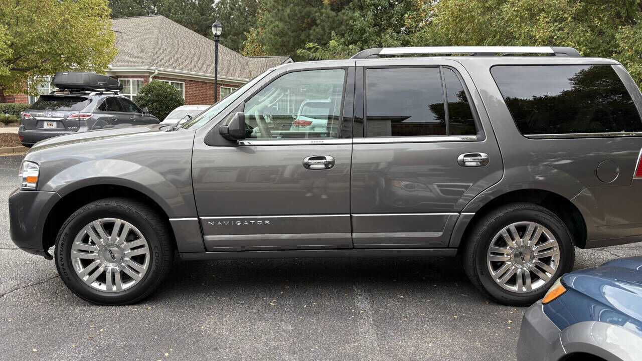 Lincoln Navigator