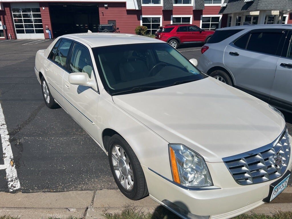 Cadillac DTS