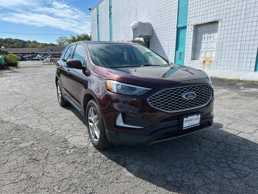 2024 FORD Edge
