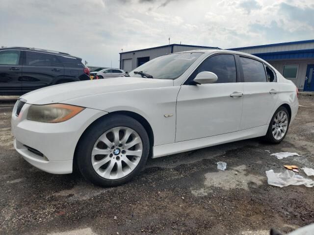 BMW 330i