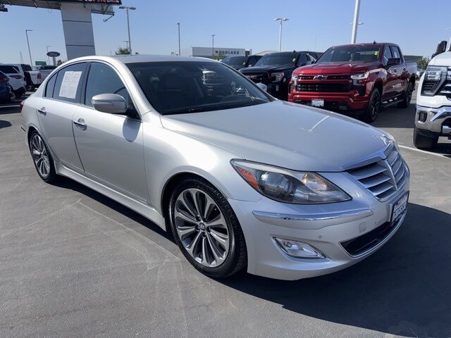 Hyundai Genesis