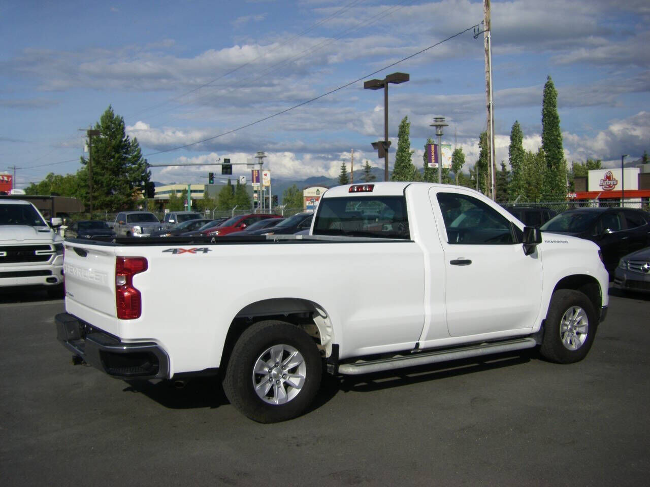 2024 CHEVROLET Silverado