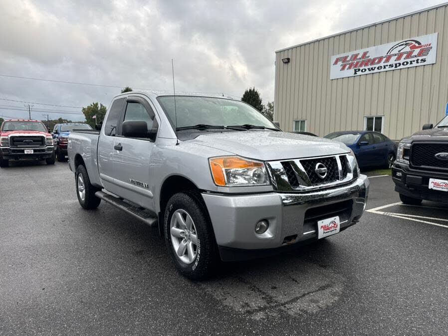Nissan Titan