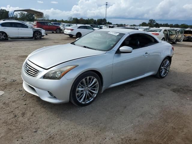Infiniti G37