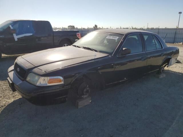 Ford Crown Victoria