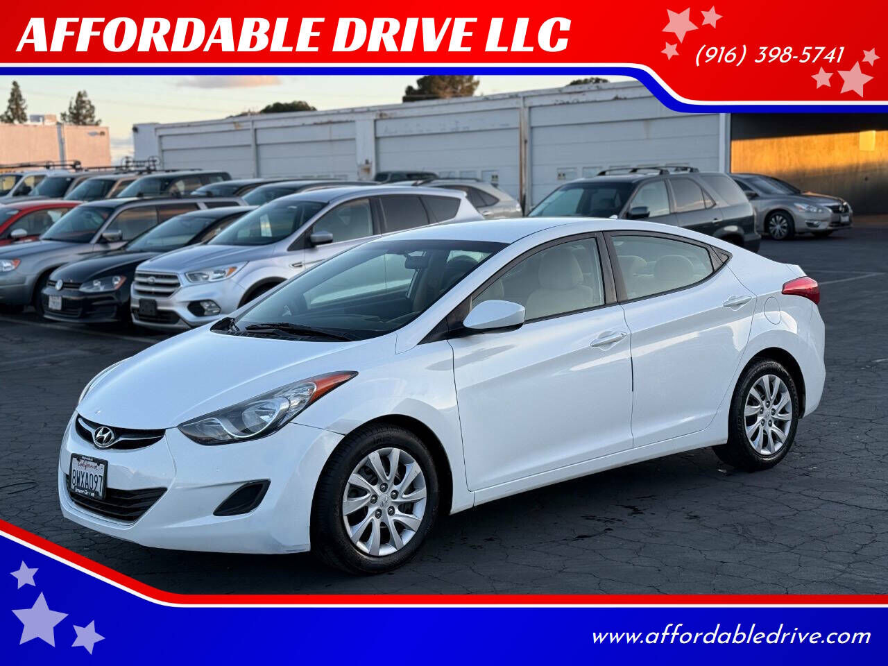 2013 HYUNDAI Elantra