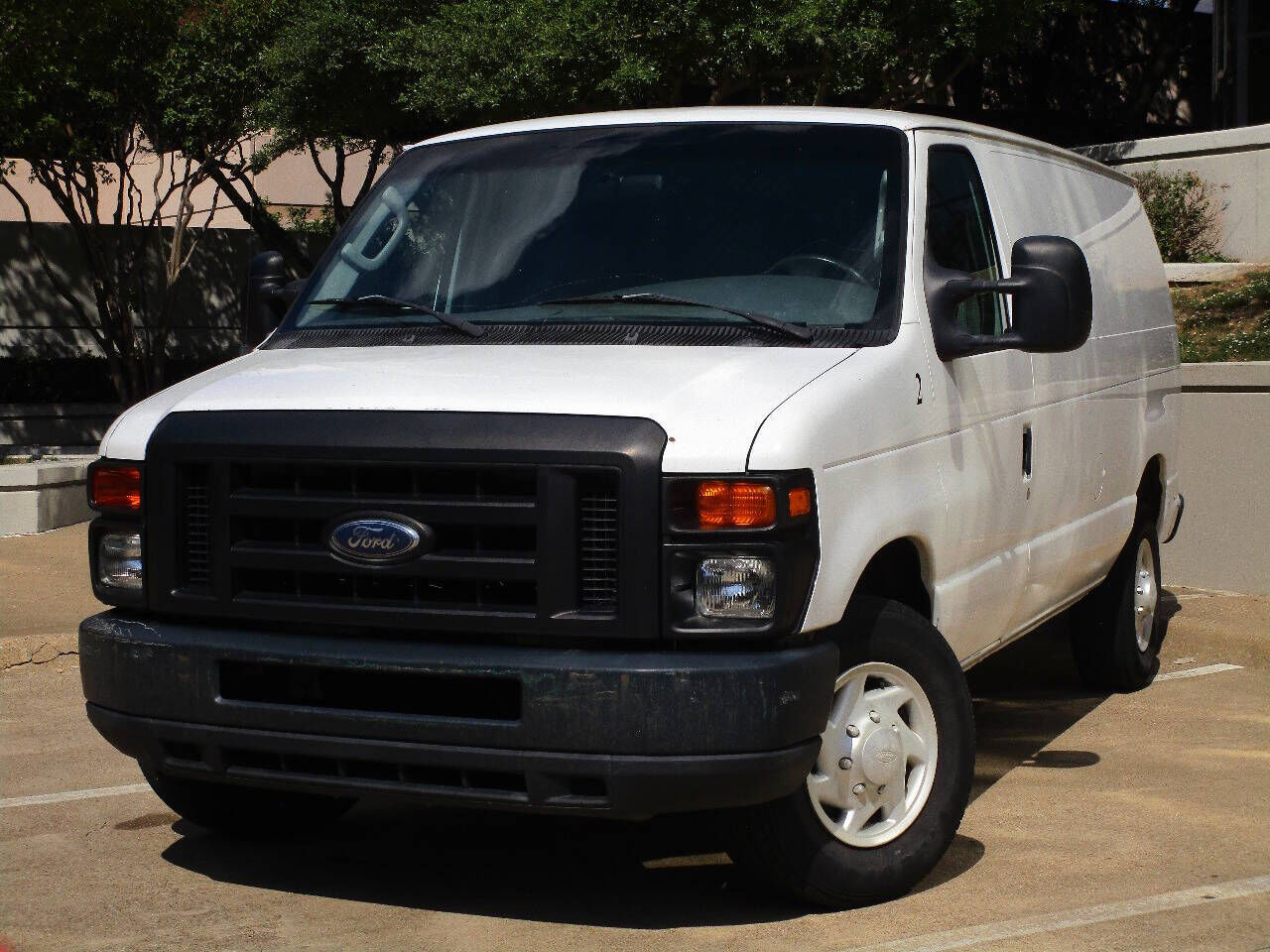 Ford E-250