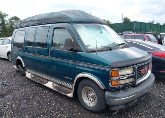 GMC Savana