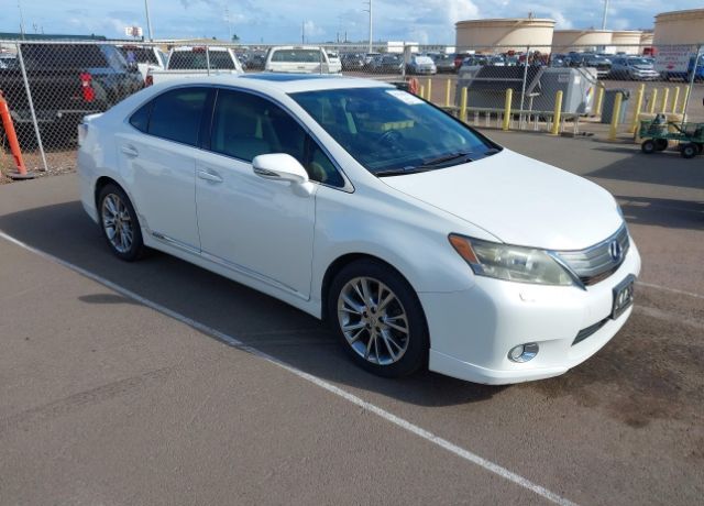 Lexus HS