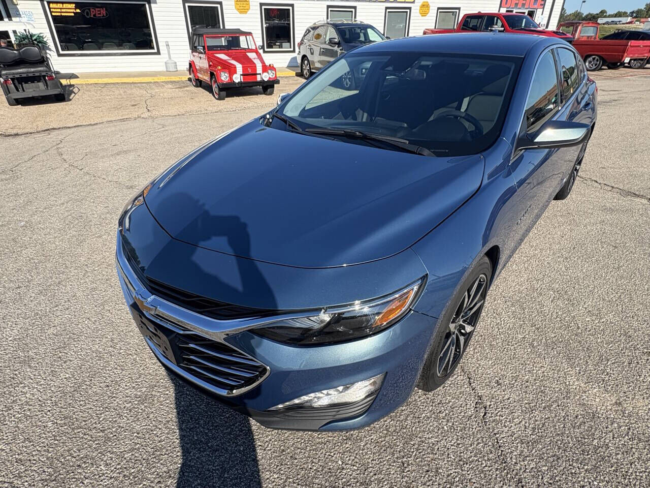 2024 CHEVROLET Malibu