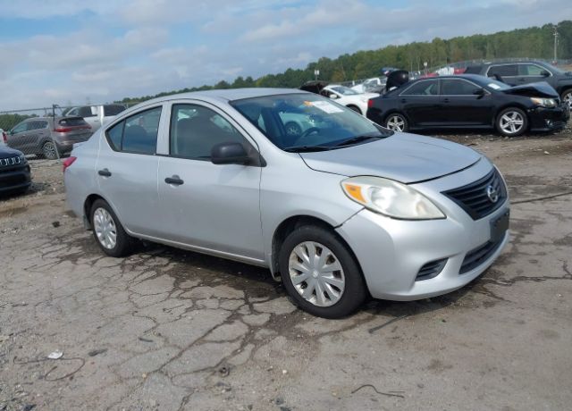 Nissan Versa