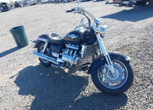 Honda GL1500C (VALKYRIE)