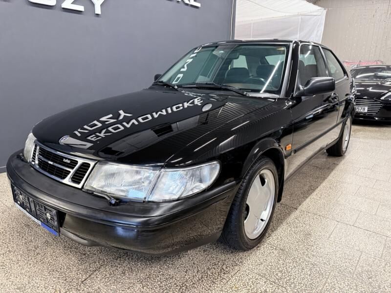 1995 SAAB 900