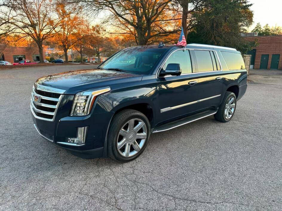 2018 CADILLAC Escalade ESV