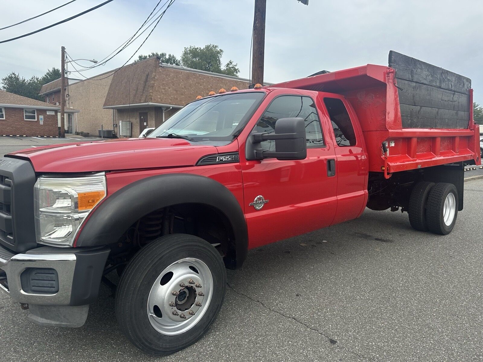 Ford F-550