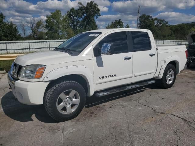 Nissan Titan
